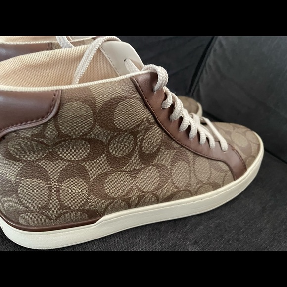 Coach high top, can also fit Women size 11 - Picture 2 of 4